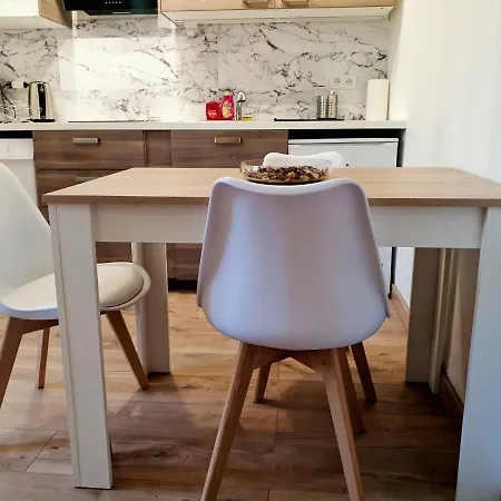 Lejlighed Cosy Entier, Parking Gratuit Dans La Rue