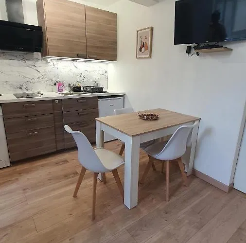 Cosy Entier, Parking Gratuit Dans La Rue Lejlighed